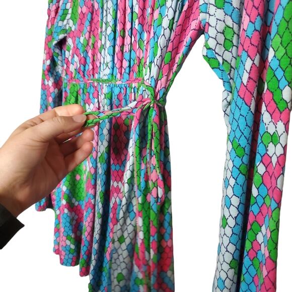 LILLY PULITZER 'SHOW ME SOME SKIN' PRINT 3/4 LENGTH SLEEVES TUNIC TOP PINK BLUE - Picture 8 of 16